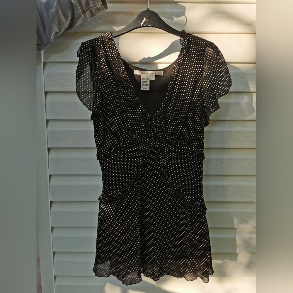 3/10$ Elegant Black Polka Dot Tops